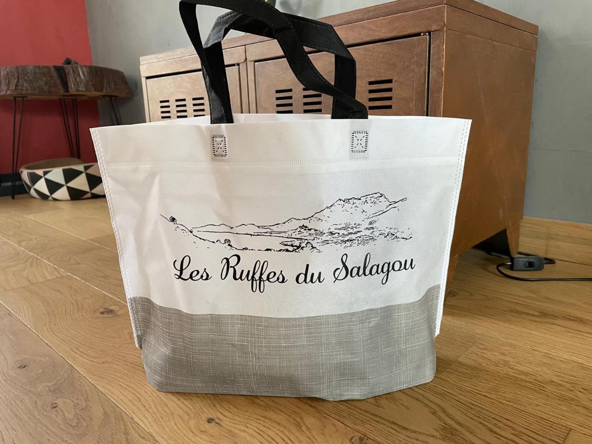 Bungalow Les Ruffes Du Salagou Clermont-lʼHérault Exteriér fotografie